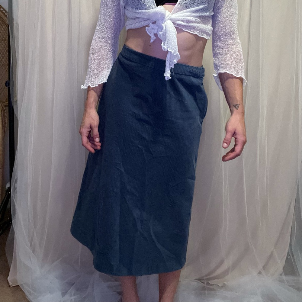 VINTAGE 1990s Gap Corduroy Skirt!